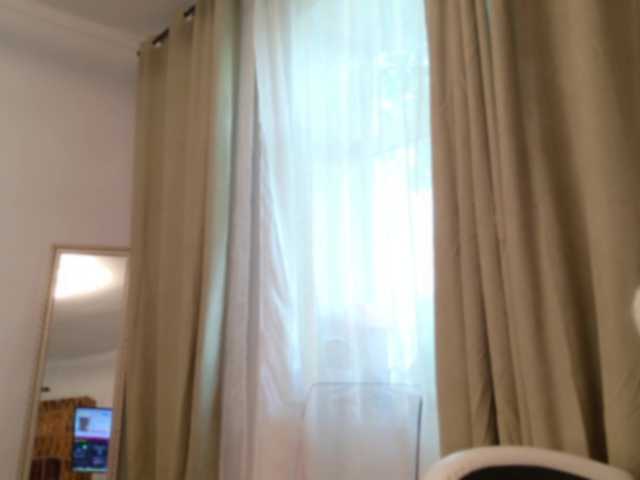  EmilyxJames chat room