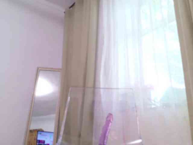 video cam chat EmilyxJames