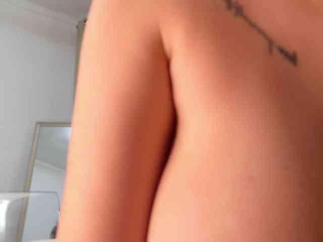 online chat room EmilyxJames