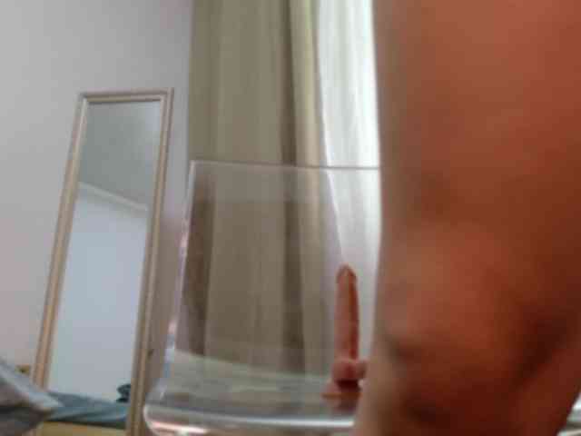 EmilyxJames webcam