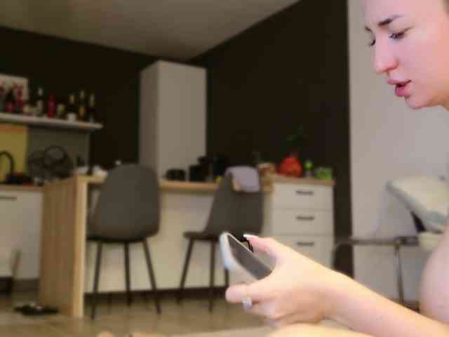 EmilyxJames webcam