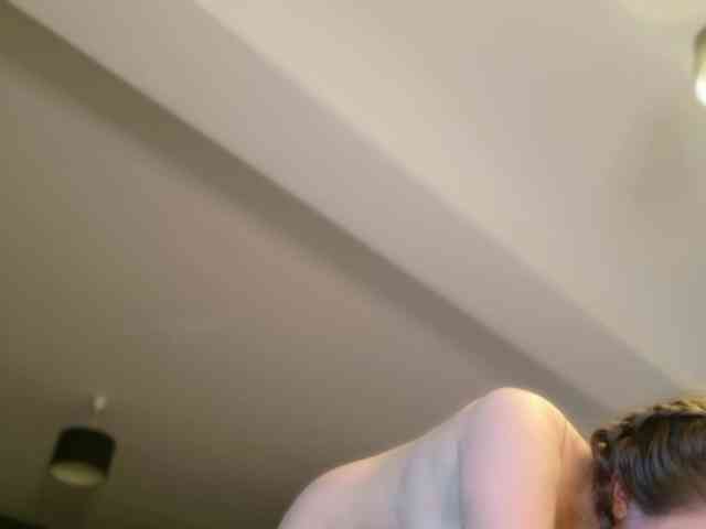 EmilyxJames webcam