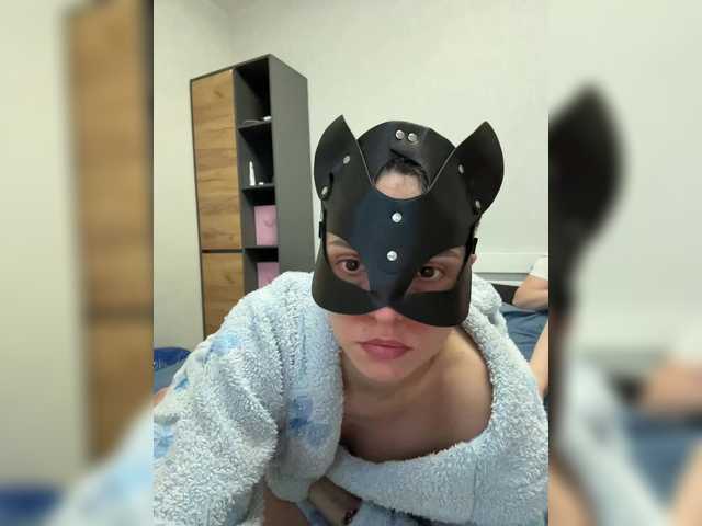 SexyMilf23's BongaCams show and profile