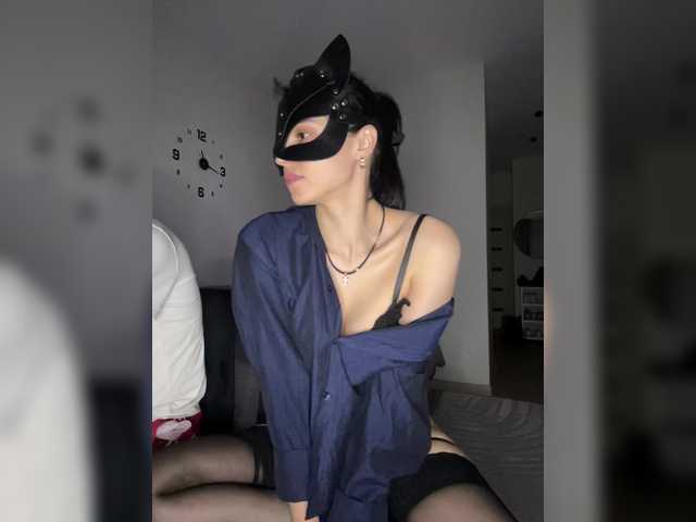 SexyMilf23's BongaCams show and profile