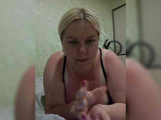 blondy_girl1499 webcam