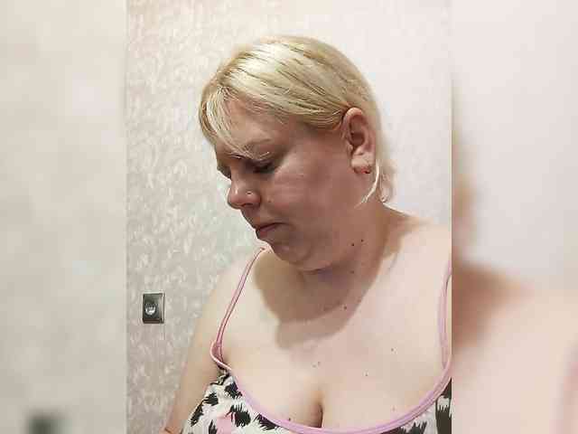 Anna1499 webcam
