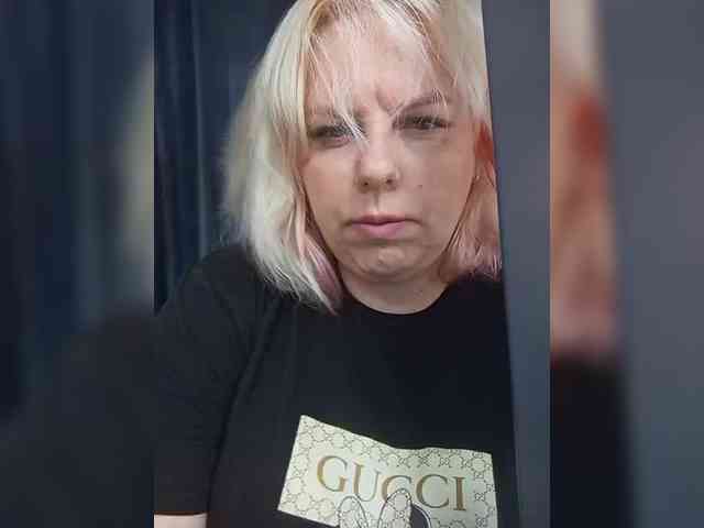 blondy_girl1499 webcam