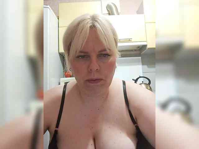 Anna1499 webcam