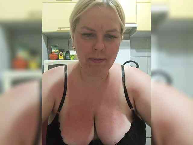 live on cam EVA2311