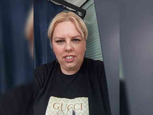 blondy_girl1499 webcam