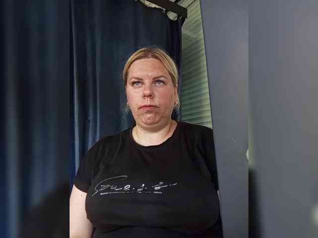 blondy_girl1499 webcam