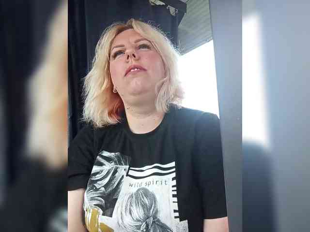 Anna1499 webcam