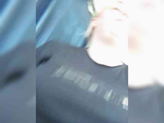 blondy_girl1499 webcam
