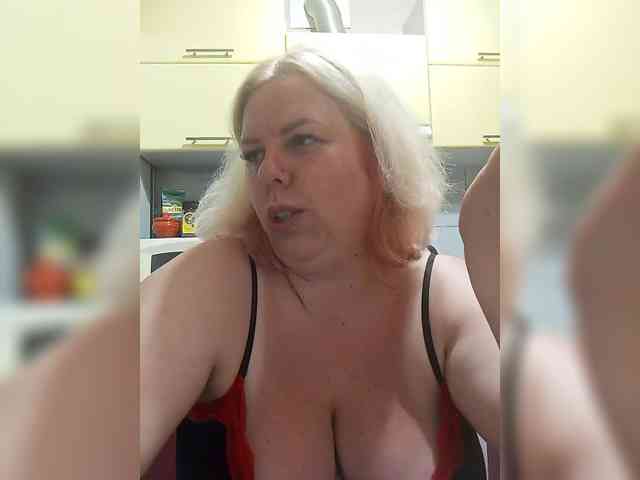 blondy_girl1499 webcam