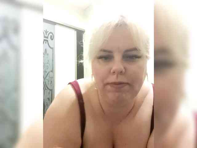 blondy_girl1499 webcam