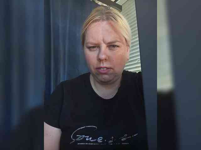 blondy_girl1499 webcam