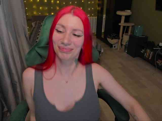 Girlfromanothercity webcam