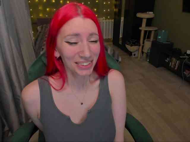 Girlfromanothercity webcam