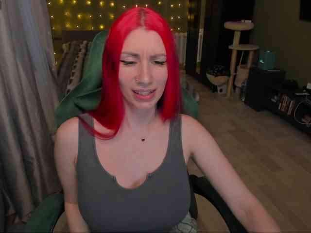 Girlfromanothercity webcam