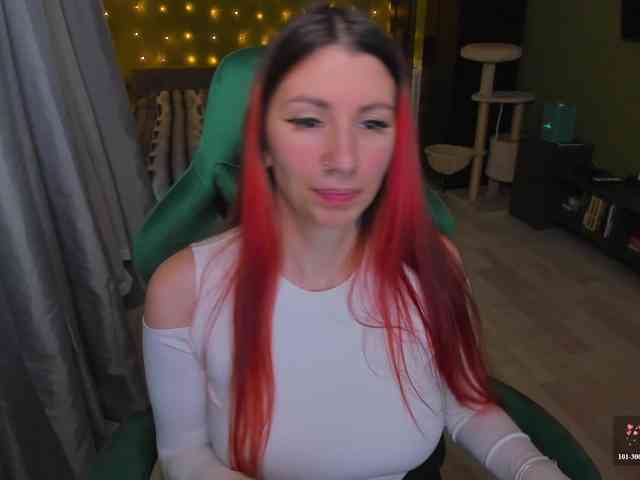 Girlfromanothercity webcam