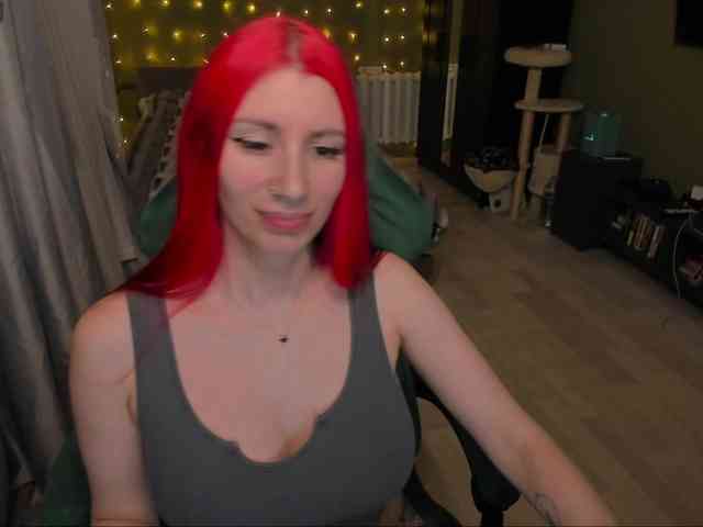 Girlfromanothercity webcam