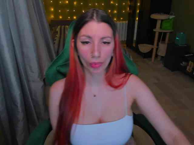 Girlfromanothercity webcam