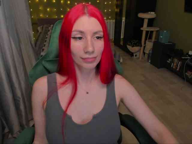 Girlfromanothercity webcam