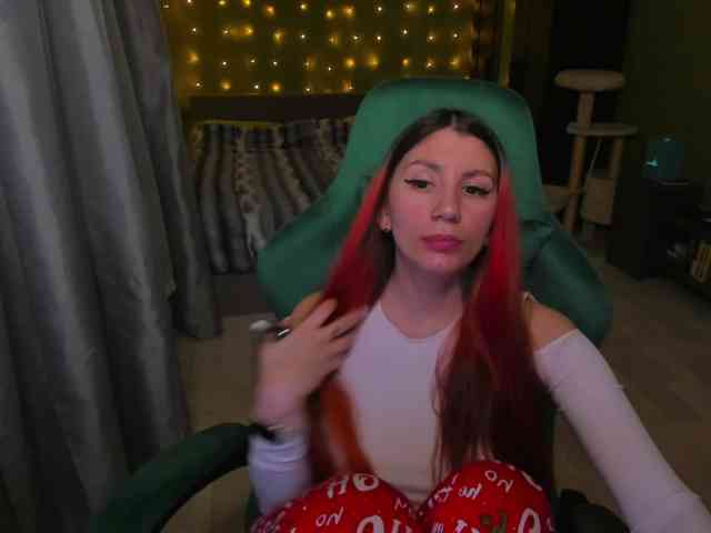 Girlfromanothercity webcam