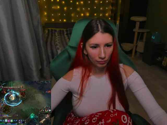 Girlfromanothercity webcam