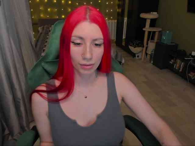 Girlfromanothercity webcam