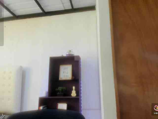 Roxanne-lorence webcam
