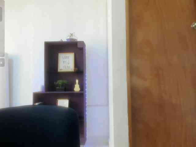 Roxanne-lorence webcam