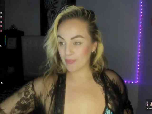 Roxanne-lorence webcam