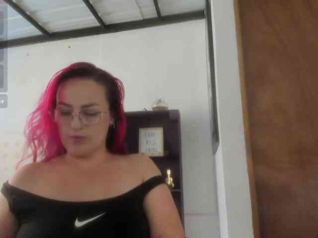 Roxanne-lorence webcam