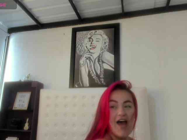 Roxanne-lorence webcam