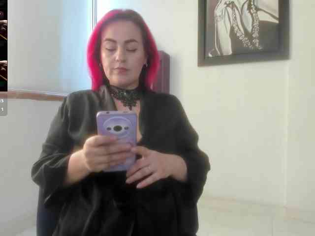 Roxanne-lorence webcam