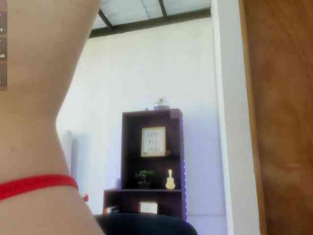 Roxanne-lorence webcam