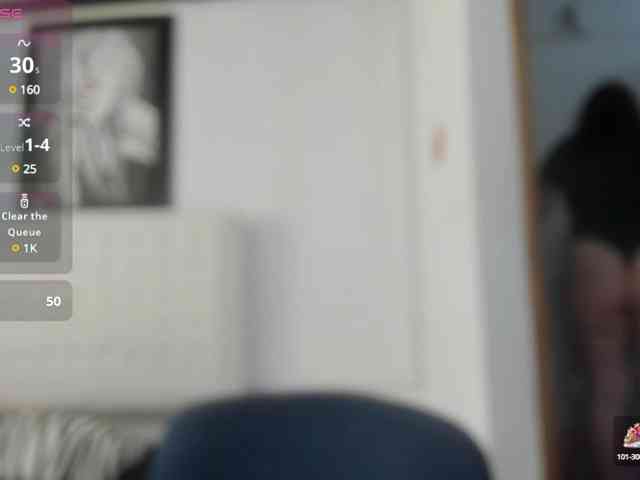 Roxanne-lorence webcam