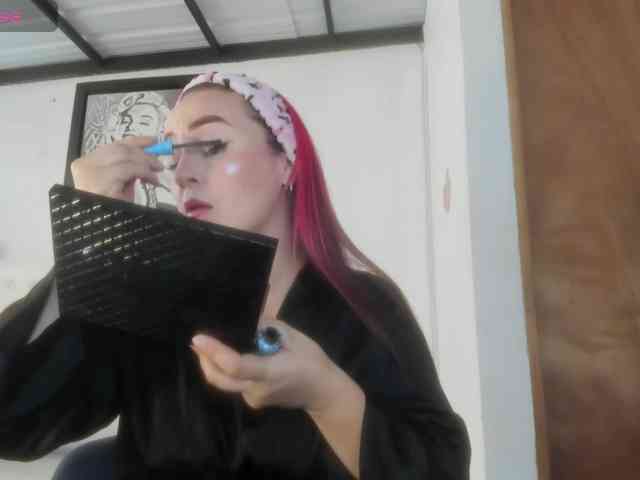 Roxanne-lorence webcam