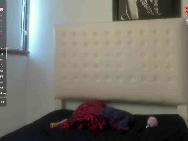 Roxanne-lorence webcam