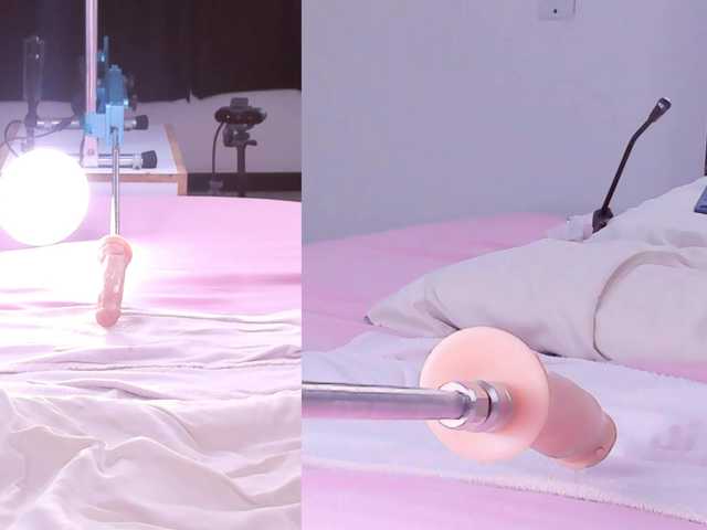 Riley-Sweet's BongaCams show and profile