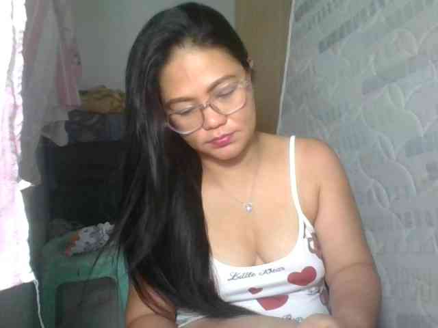LUCKYME22 bongacams