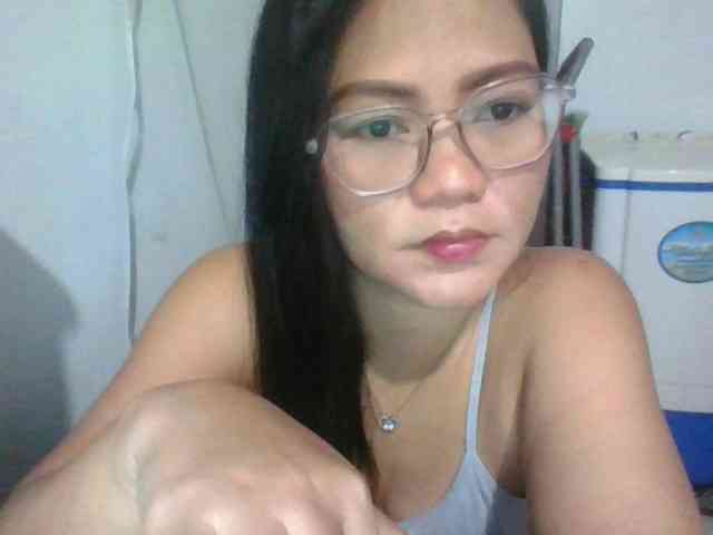 LUCKYME22 webcam