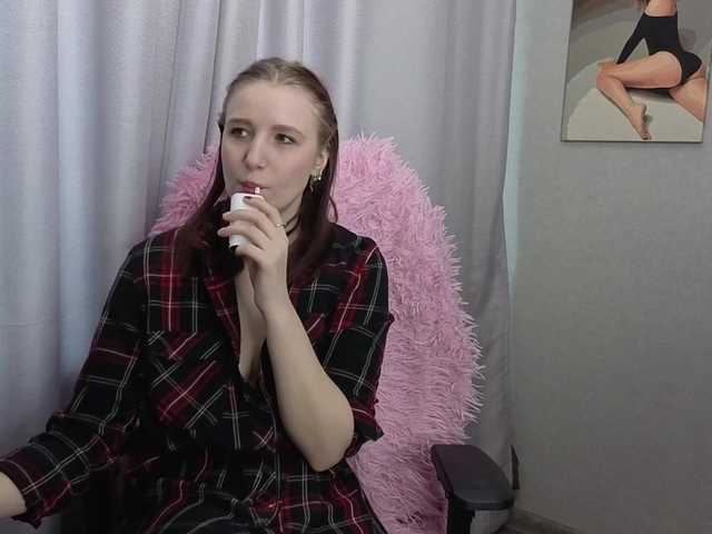 LillyFan-X's BongaCams show and profile