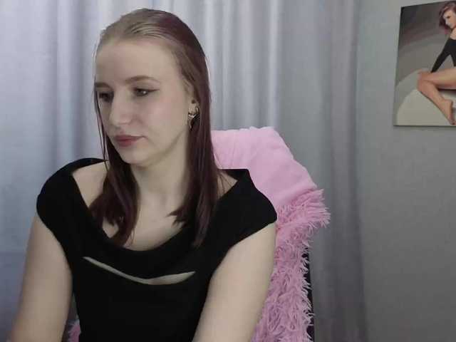 LillyFan-X's BongaCams show and profile