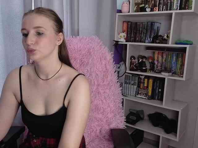 adult cam LillyFan-X