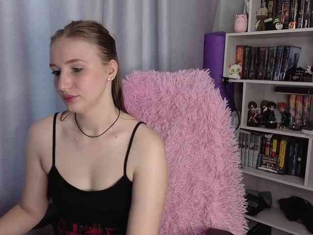 adult sex chatroom LillyFan-X