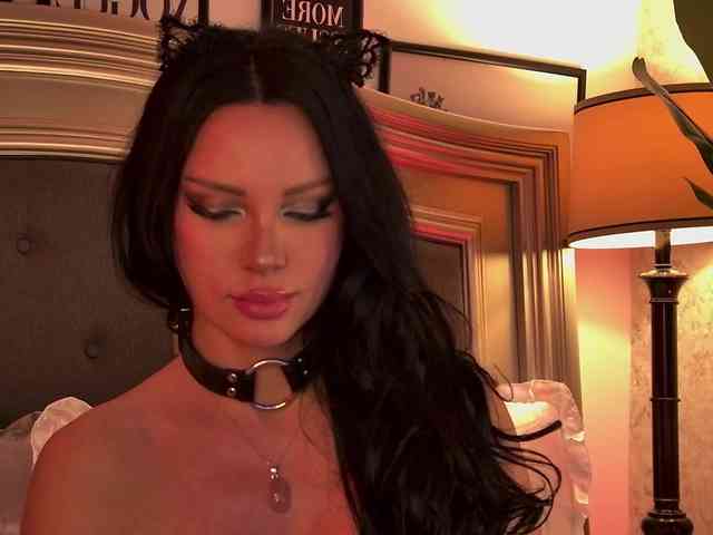 BrookeEmber Live Webcam on BongaCams