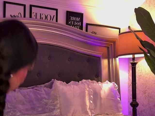 BrookeEmber webcam