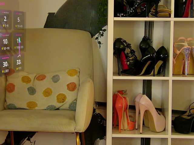 MaddyHeart from BongaCams